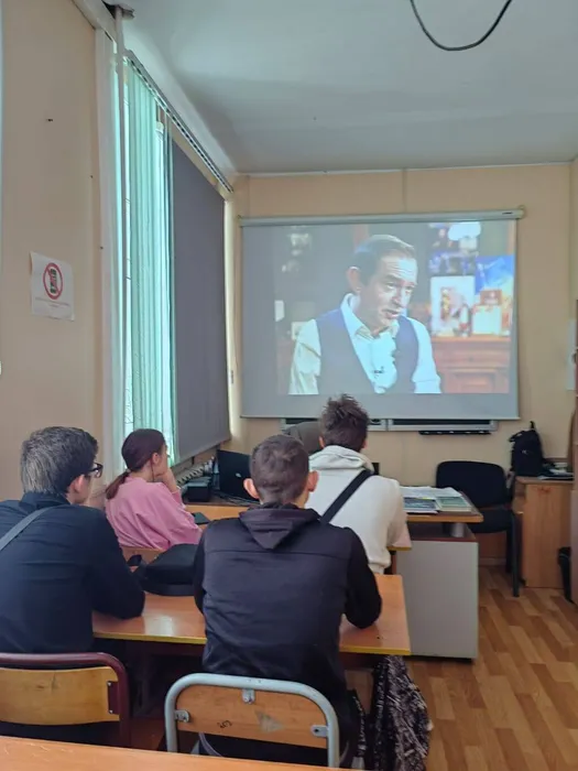 photo_2025-11-18_08-44-23